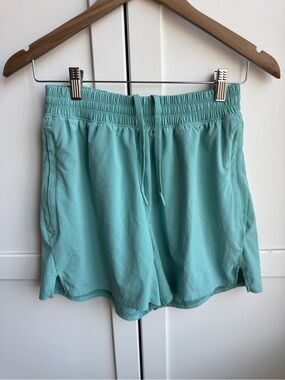 All in Motion Teal High-Rise Pull-On Athletic Shorts Women’s Small